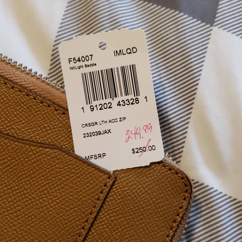 Authentic Coach Wallet - Picture 4 of 5
